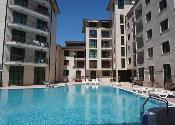 Amadeus Lux - Menada Apart Otel 3*